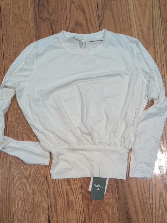 HALARA Tops - HALARA White Long Sleeve Cinched Waist Top